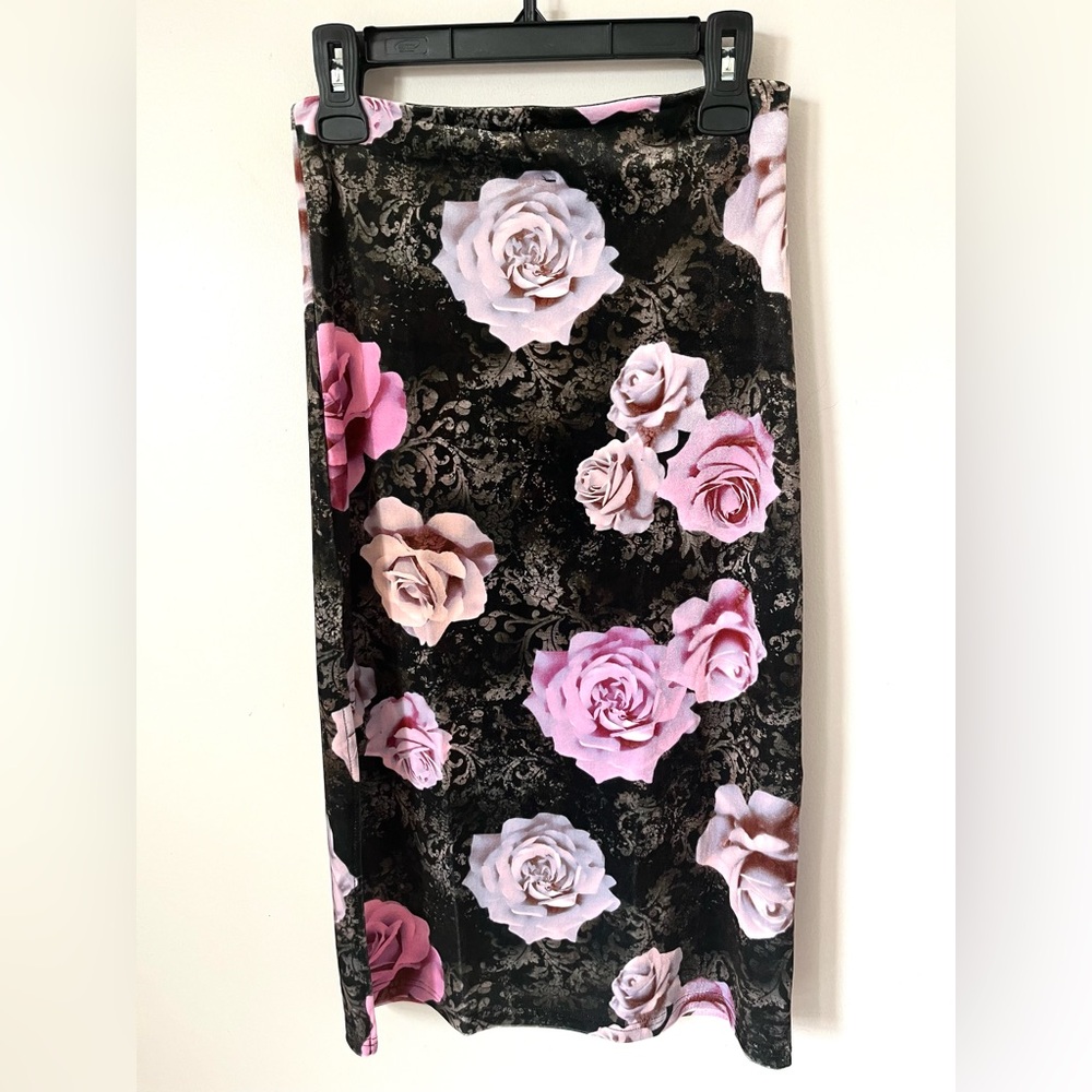 Delia’s Velour Midi Pencil Skirt Black Pink Rose Floral Boho Goth Stretch Medium